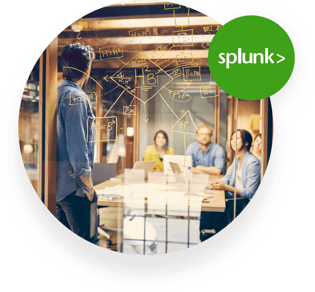 ミーティングでアイデアを出しあっているSplunk社員